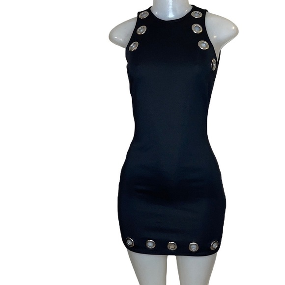 Topshop Dresses & Skirts - Topshop Mini Black Sleeveless Dress Size 2